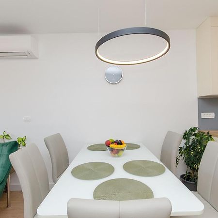 Modern Living Apartment Airy Split Kültér fotó