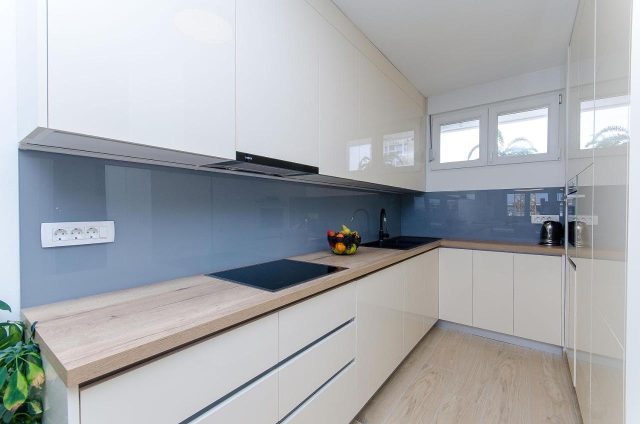 Modern Living Apartment Airy Split Kültér fotó