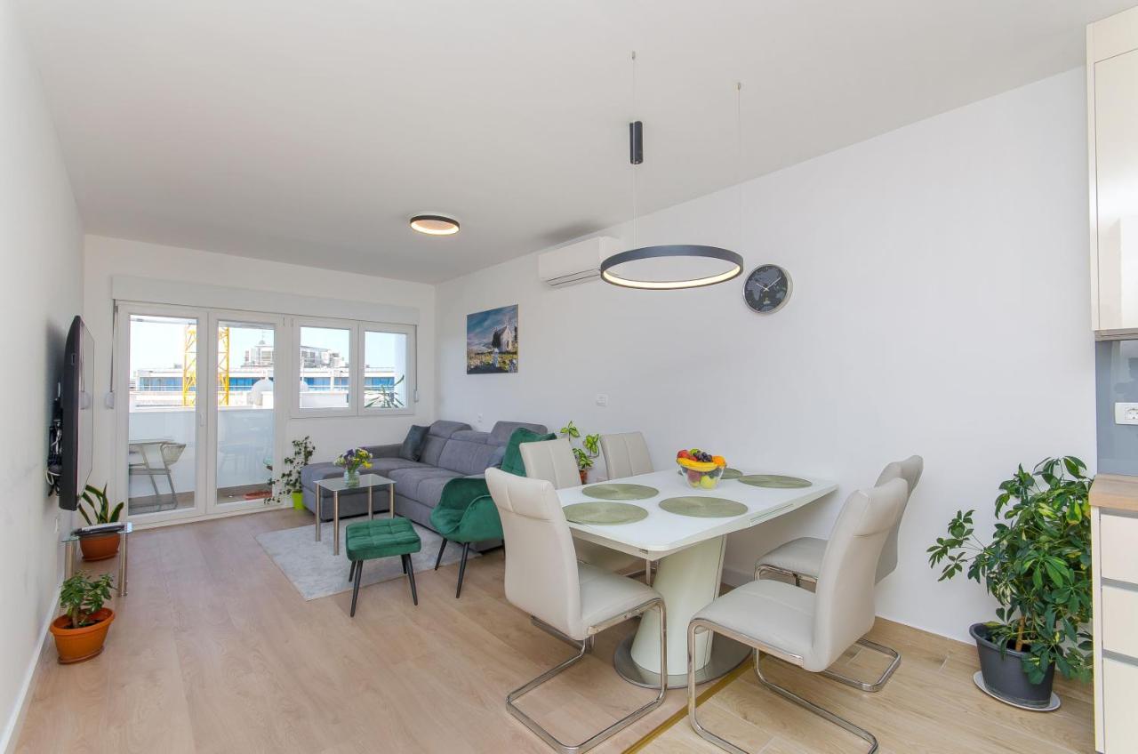 Modern Living Apartment Airy Split Kültér fotó