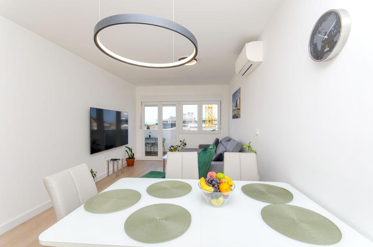 Modern Living Apartment Airy Split Kültér fotó
